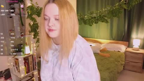 Aki online show from February 25, 12:03 pm