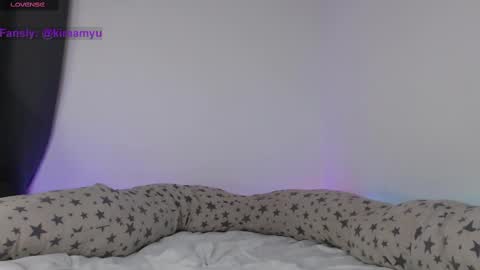 Amilia online show from March 1, 7:30 am