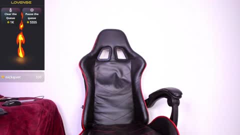 Snapshot of akira_tattoo chatting on January 8, 3:40 am Akira online show from January 8, 3:40 am