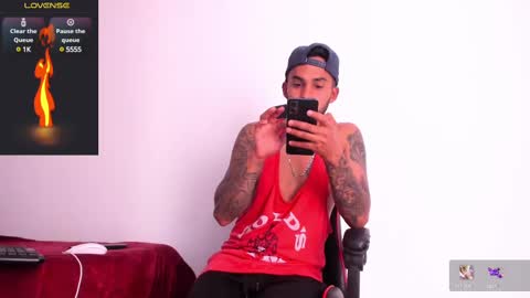 Snapshot of akira_tattoo chatting on March 7, 7:05 pm Akira online show from March 7, 7:05 pm