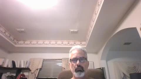 aladdin31673 online show from September 9, 2:22 am