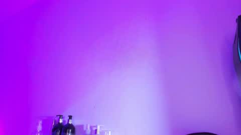 Alahia Rodriguez online show from March 9, 3:22 am