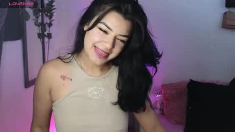 alahia online show from November 22, 9:36 pm