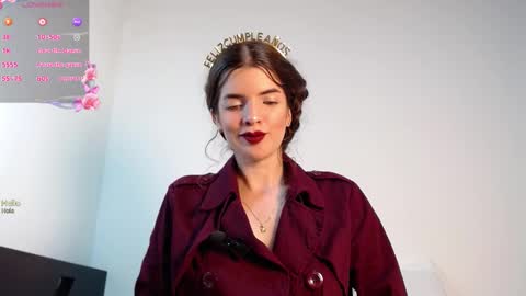           online show from November 6, 10:05 am