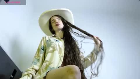           online show from November 21, 9:52 am