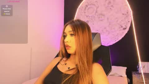 Alahia online show from October 16, 5:52 am