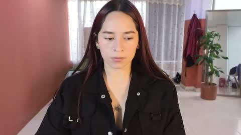 Snapshot of alaia_skater chatting on September 15, 8:09 pm Alaia Skater online show from September 15, 8:09 pm