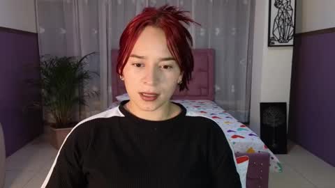 Snapshot of alaia_skater chatting on October 16, 10:38 am Alaia Skater online show from October 16, 10:38 am