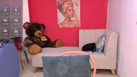 Snapshot of alaia_skater chatting on November 27, 5:15 pm Alaia Skater online show from November 27, 5:15 pm