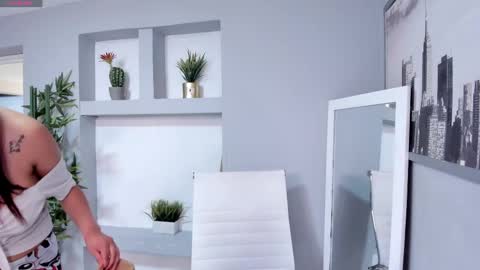 alaia_soto online show from March 11, 12:33 am