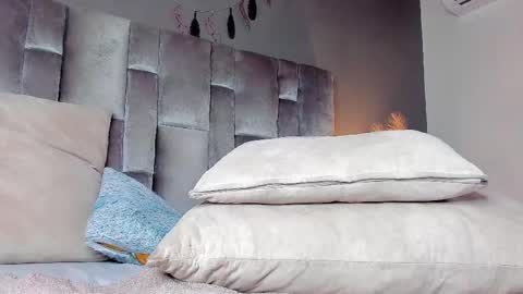  Alaia  online show from February 15, 2:44 pm