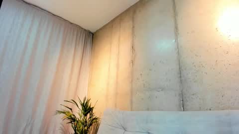 Snapshot of alan_greek_1 chatting on February 14, 9:56 am Alan greek online show from February 14, 9:56 am