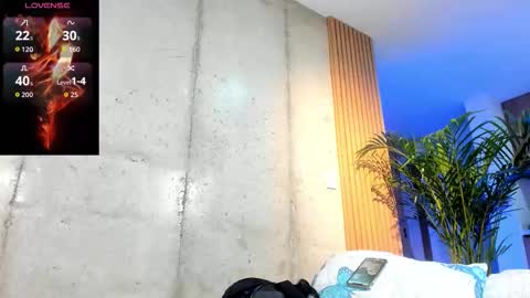 Snapshot of alan_greek_1 chatting on September 22, 12:34 am Alan greek online show from September 22, 12:34 am