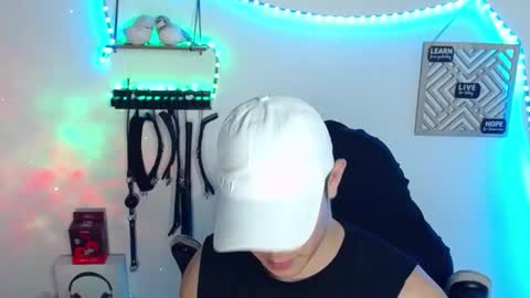 Alan Hadid online show from January 31, 2:04 am