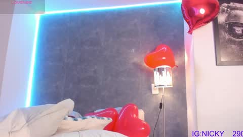 alan_morrys online show from February 15, 6:12 am