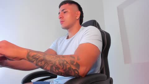 Alan online show from February 6, 6:13 pm