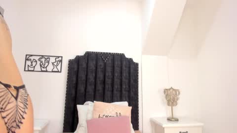 alana_2916 online show from February 17, 7:21 pm