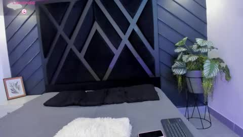 ALANA COX online show from October 22, 11:37 pm