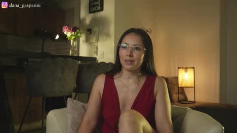 Alana Gasparini online show from October 31, 2:34 am