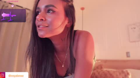 Snapshot of alana_haze chatting on February 8, 7:15 am Alana online show from February 8, 7:15 am