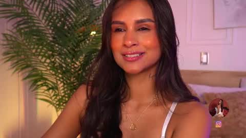 Snapshot of alana_haze chatting on September 20, 1:28 am Alana online show from September 20, 1:28 am