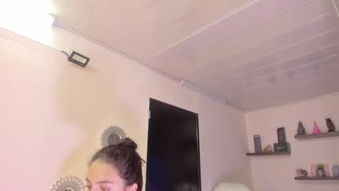 Snapshot of alana_madison chatting on December 2, 10:28 am Maeve online show from December 2, 10:28 am