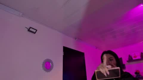 Snapshot of alana_madison chatting on January 18, 11:32 am Maeve online show from January 18, 11:32 am