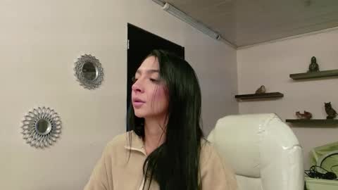 Snapshot of alana_madison chatting on September 14, 10:47 am Maeve online show from September 14, 10:47 am