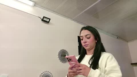 Snapshot of alana_madison chatting on September 16, 11:00 am Maeve online show from September 16, 11:00 am