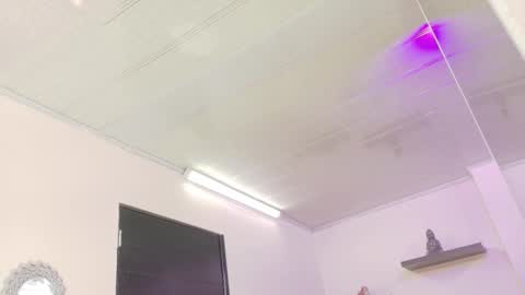 Snapshot of alana_madison chatting on October 26, 11:16 am Maeve online show from October 26, 11:16 am