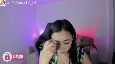 alana_pherson online show from November 18, 6:18 am