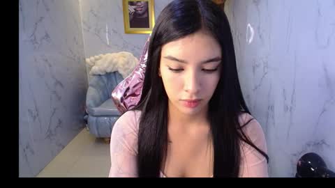 Alana online show from November 1, 1:35 pm