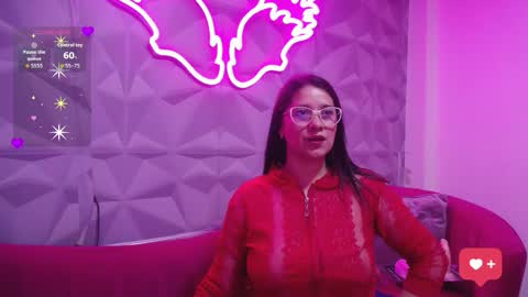 Alana  online show from November 17, 1:17 pm