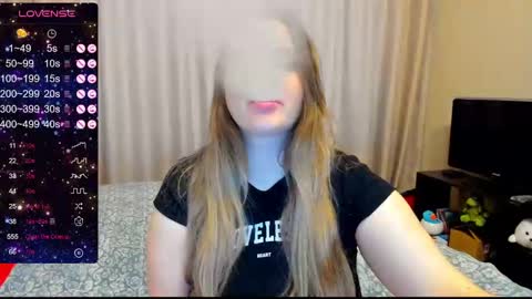 Snapshot of alanabrox chatting on December 28, 7:55 am Julia online show from December 28, 7:55 am