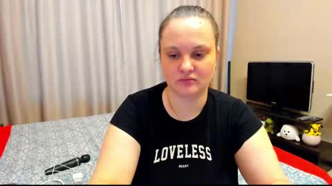 Snapshot of alanabrox chatting on March 4, 1:17 pm Julia online show from March 4, 1:17 pm