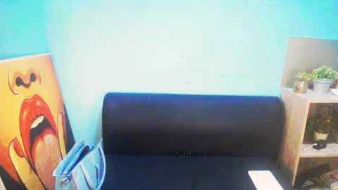 alanadelray online show from January 16, 11:58 am