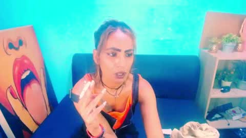 alanadelray online show from January 25, 6:34 am