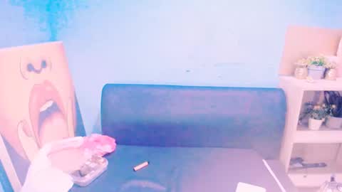 alanadelray online show from February 19, 10:34 am