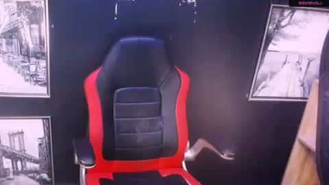 alanadelray online show from November 11, 6:57 am