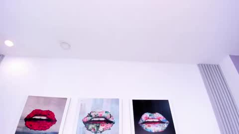 Alana Kim online show from September 19, 8:09 pm