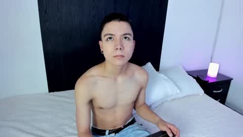 Snapshot of alanblack1 chatting on January 29, 12:24 pm alanblack1 online show from January 29, 12:24 pm