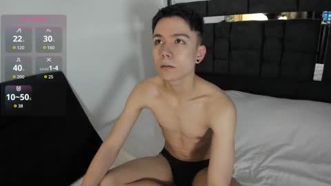 Snapshot of alanblack1 chatting on October 2, 12:34 pm alanblack1 online show from October 2, 12:34 pm