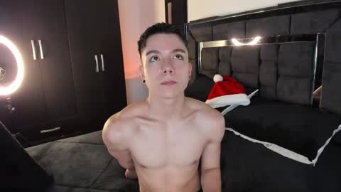 Snapshot of alanblack1 chatting on November 26, 1:45 pm alanblack1 online show from November 26, 1:45 pm