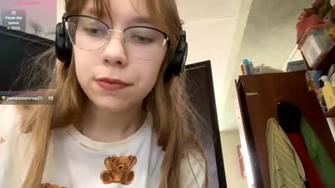 Stella online show from September 20, 10:38 am