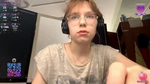 Stella online show from September 28, 9:25 am