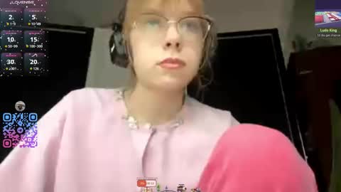 Stella online show from October 5, 1:20 pm