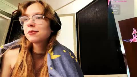 Stella online show from November 7, 10:37 am