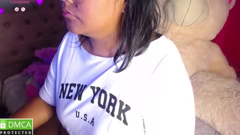 Snapshot of alanna_brunette chatting on September 11, 2:11 am lanna online show from September 11, 2:11 am