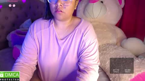 Snapshot of alanna_brunette chatting on September 15, 3:06 am lanna online show from September 15, 3:06 am