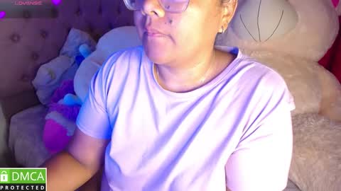 Snapshot of alanna_brunette chatting on September 16, 9:21 am lanna online show from September 16, 9:21 am